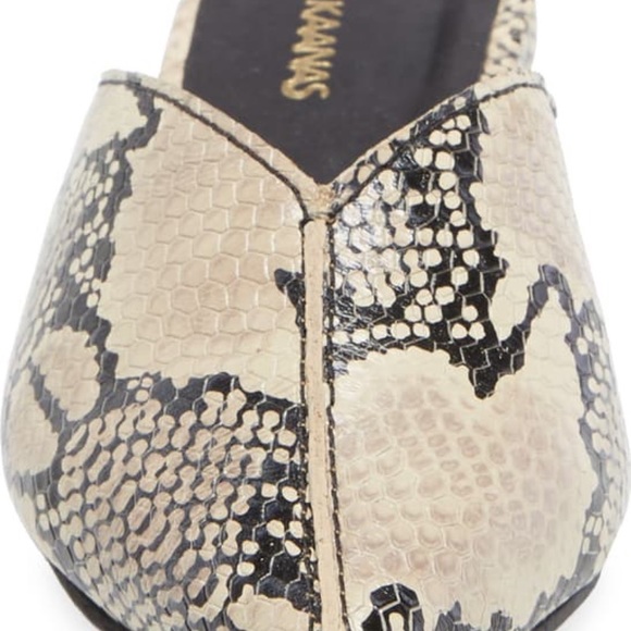 NWOT Vienna Snake Embossed Pointed Toe Mule - Picture 4 of 7